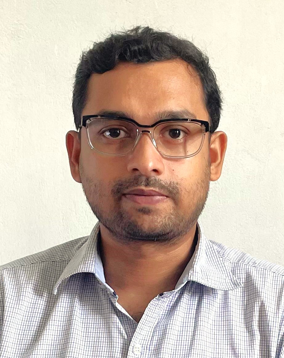 Dr. Surajit Munshi